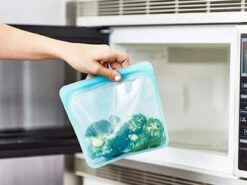 Sac Réutilisable En Silicone - Medium - Stasher -BéBé Maison Magasin 1f275cbdba62afda8303c1dc5e4c