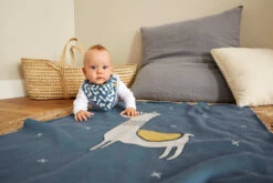 Couverture - Glama Bleu - Lassig -BéBé Maison Magasin 38f795d77c749720868d2289fce5