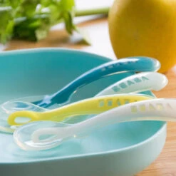 Lot De 4 Cuillères 2ème âge Beaba -BéBé Maison Magasin 8df45e80ff9456db839e78ea8243