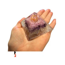 Orgonite La Pyramide Cristal De Roche, Amethyste, Quartz Rose Cuivre 55mm