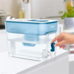 Brita Carafe Filtrante Brita Fill & Enjoy Flow 8.2L Cool Blue -BéBé Maison Magasin d4d191ac57af8964be60dd17465a